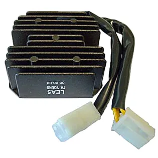 Regulador 12V-15A - Trifase - Cc - 5 Cables - 04179030