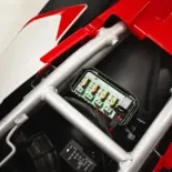 Caja de conexiones 12V Oxford EL112 con relé y 4 salidas con fusible para moto