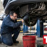 Tutorial paso a paso para cambiar el liquido refrigerante del coche: como vaciarlo, rellenarlo con el tipo correcto y purgar el circuito de refrigeracion