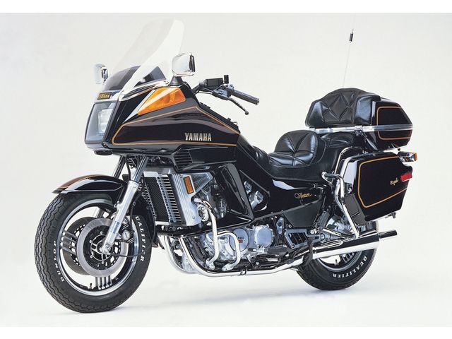 YAMAHA XVZ