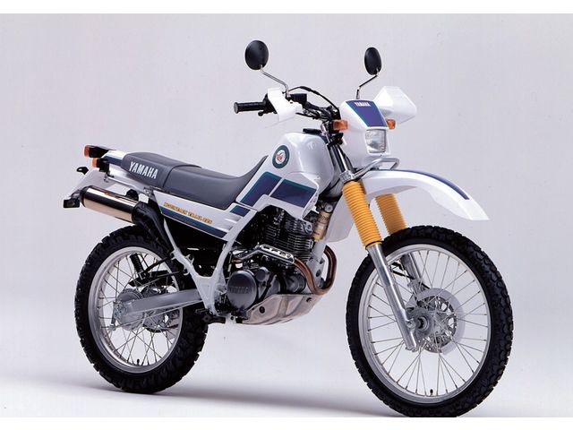 YAMAHA SERROW